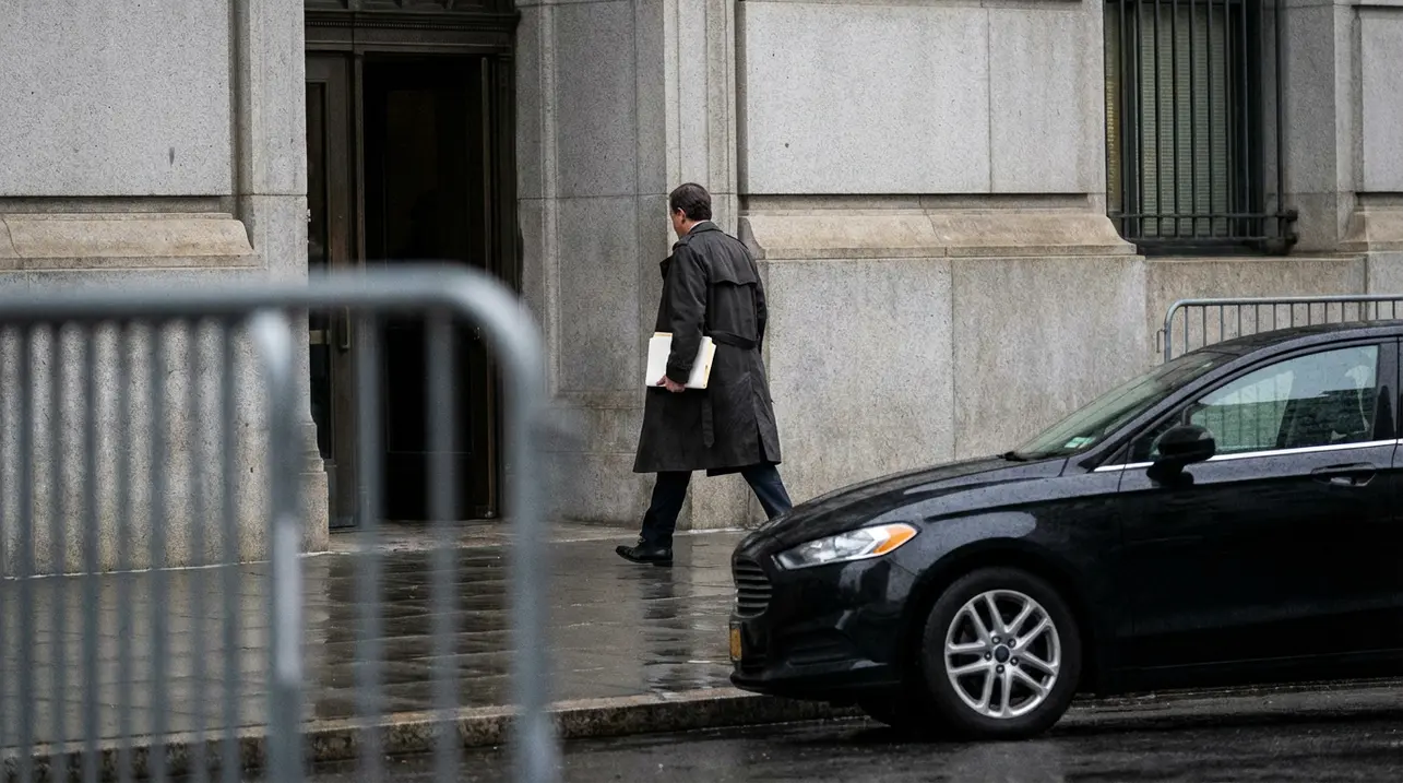 法官裁定：司法部使用科米律师被扣押邮件可能违宪