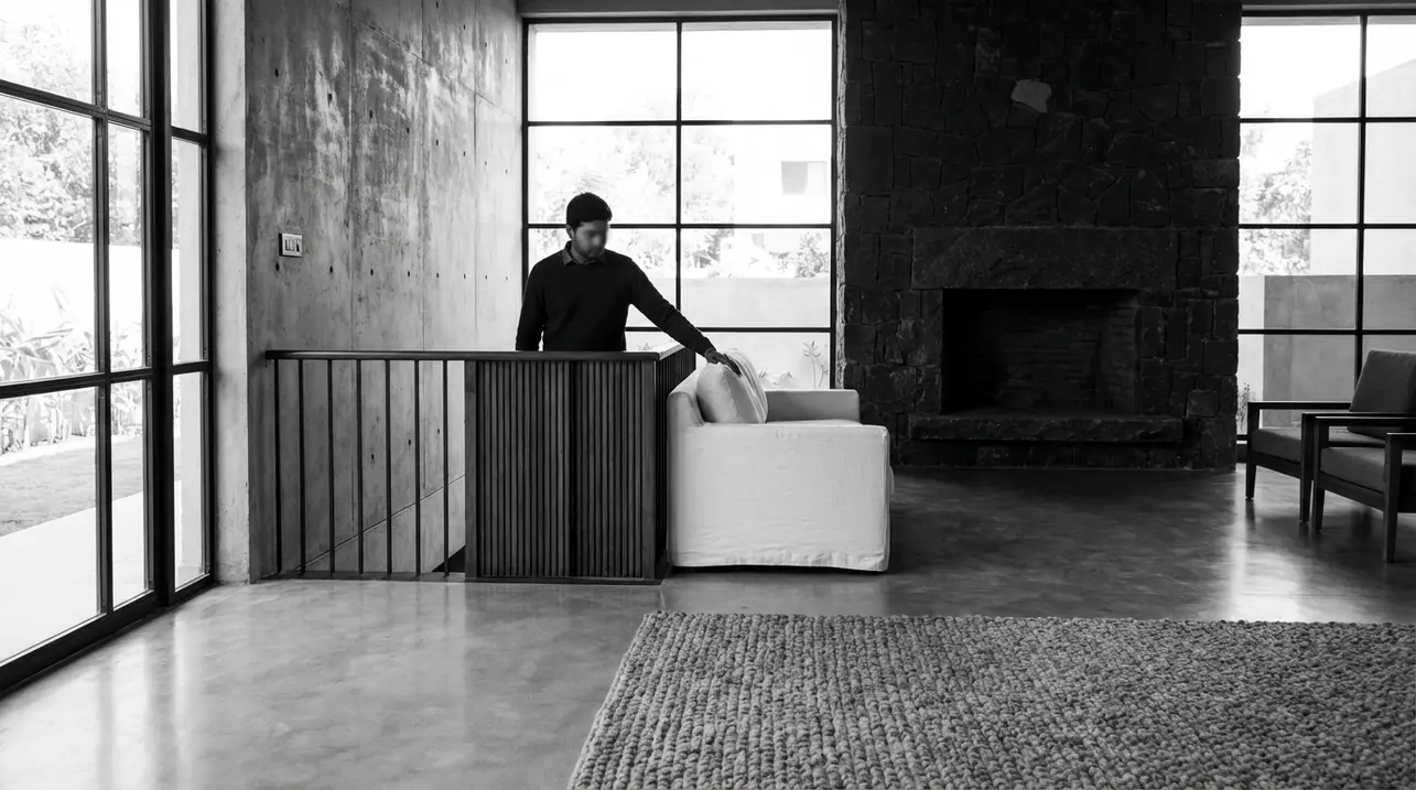 Studio Nilasha’s Monochrome Villa Finds Warmth in Restraint
